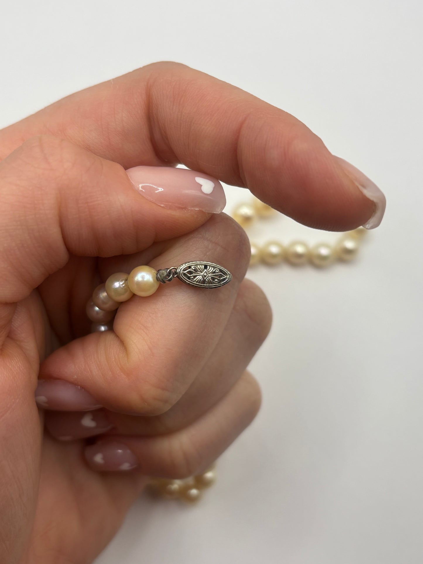 Antique graduated pearl necklace 14k gold clasp