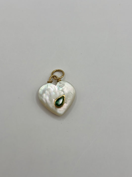 Heart shaped pearl with emerald detail